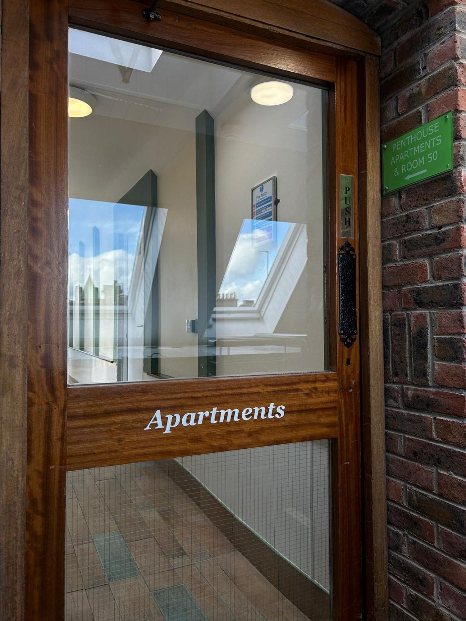 Gogartys Temple Bar Apartments Δουβλίνο Εξωτερικό φωτογραφία